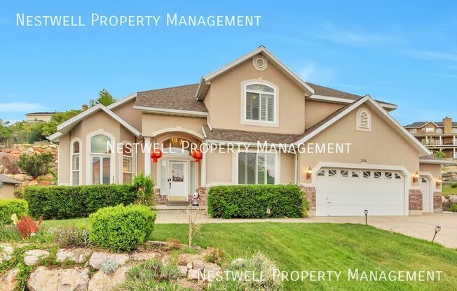 204 N FAIRWAY DR