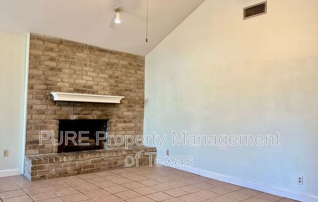 408 E CENTRAL