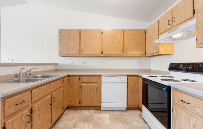 2 beds, 2 baths, $1,515, Unit 2766-10