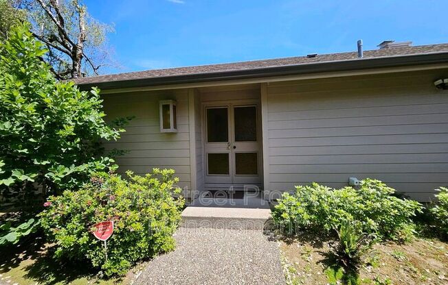 12612 NE PRESCOTT DR