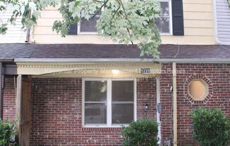 5776 W HASTINGS ARCH