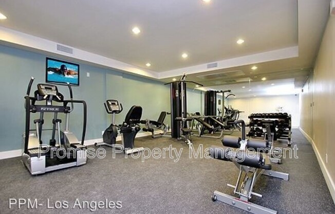 12837 Moorpark Street