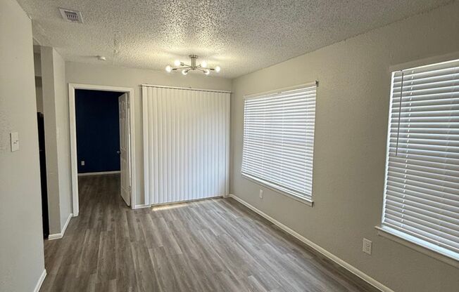 2 beds, 2 baths, 910 sqft, $1,200, Unit 615