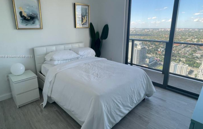 2 beds, 2 baths, $5,600, Unit #4208
