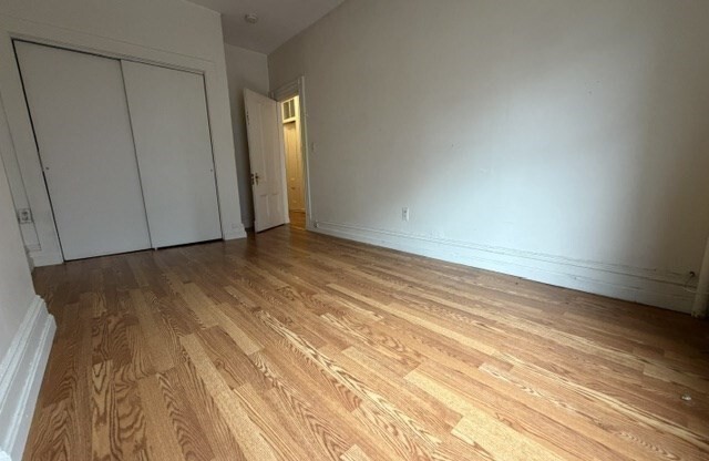 2 beds, 1 bath, 700 sqft, $3,150, Unit 2