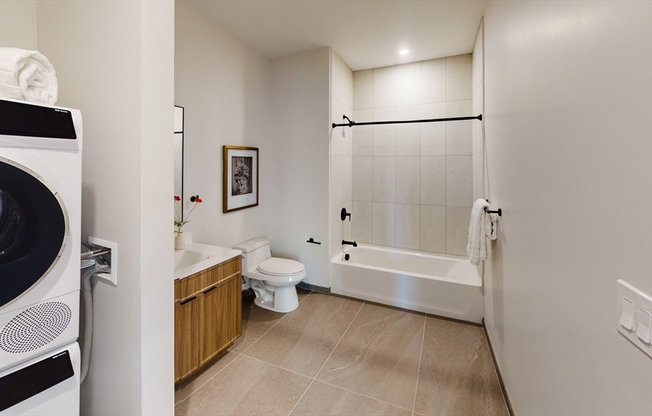 2 beds, 2 baths, 893 sqft, $3,330, Unit 309