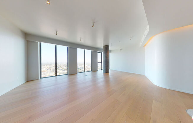 2 beds, 2.5 baths, 2,802 sqft, $18,995, Unit PH15