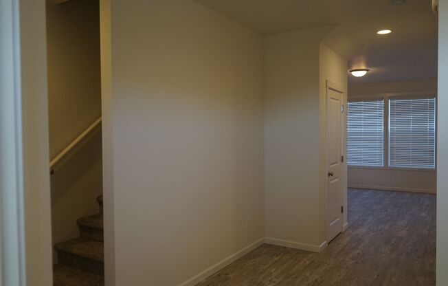 BRAND NEW Prairie Commons Luxury Townhome for Lease - 10813 NE 121st Ave Unit A