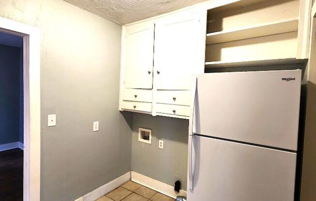 1 bed, 1 bath, $905, Unit 1504 N Drexel Blvd