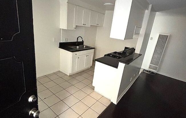 1 bed, 1 bath, $1,675, Unit 109