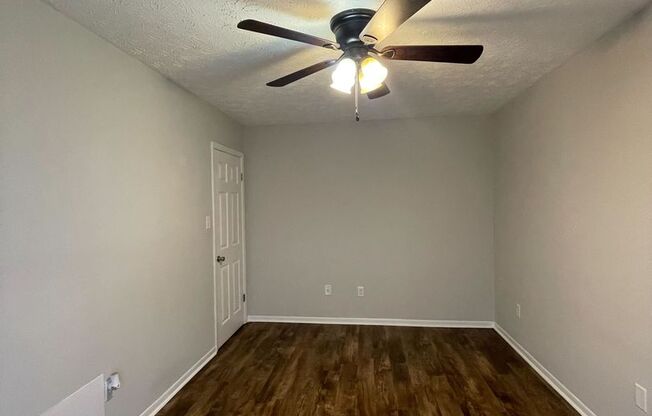 2 beds, 1 bath, $1,025