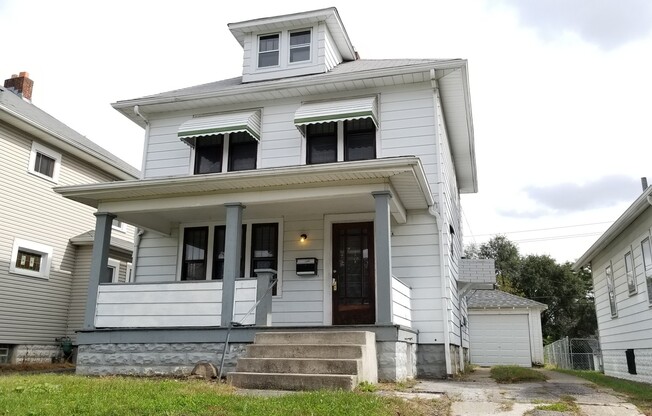 3 Bedroom, 1 Bth, 1920's Classic Gladstone Style Home. Call 614-361-3919