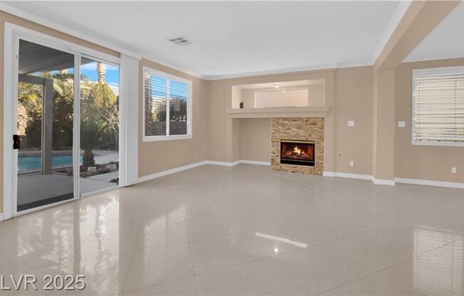 Elegant and Spacious 5Bed/3Bath home nestled in one of Henderson’s most desirable communities.
