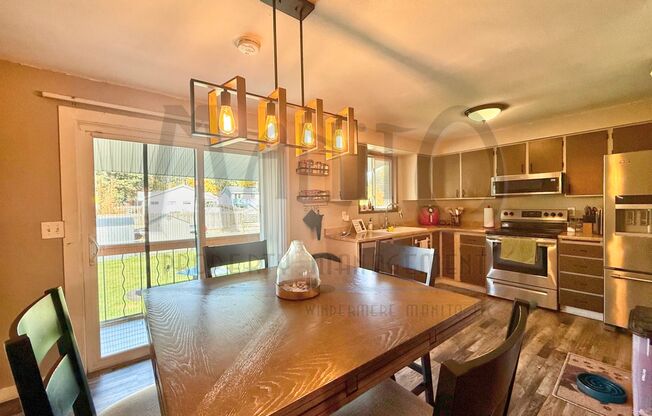 Beautiful South Hill Home