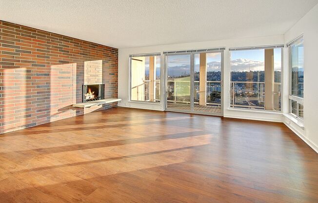 Fremont View - 525 N Bowdoin Place