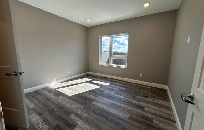 2 beds, 1 bath, 655 sqft, $3,000, Unit 507