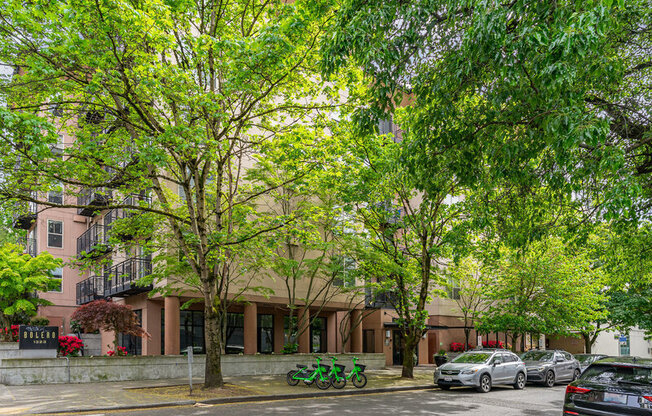 1323 Boren Ave #412 - 1323Seattle