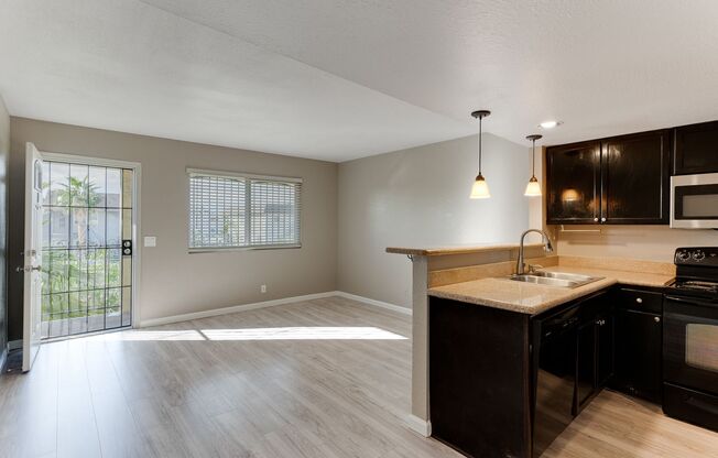 HOUSING CHOICE VOUCHER APPROVED! Modern Comfort in a Charming 2-Bed, 2-Bath Upstairs Unit!