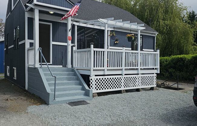 North Burien 5 bedroom 2 bath craftsman home with options for Shop and property included.  - Available NOW!!