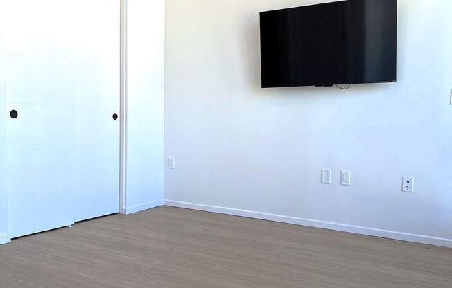 Studio, 1 bath, 354 sqft, $2,495, Unit 805