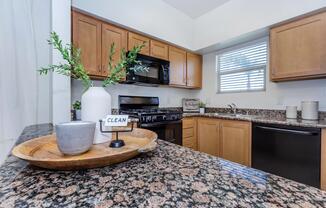 Watermark - Apartments in Bakersfield, CA