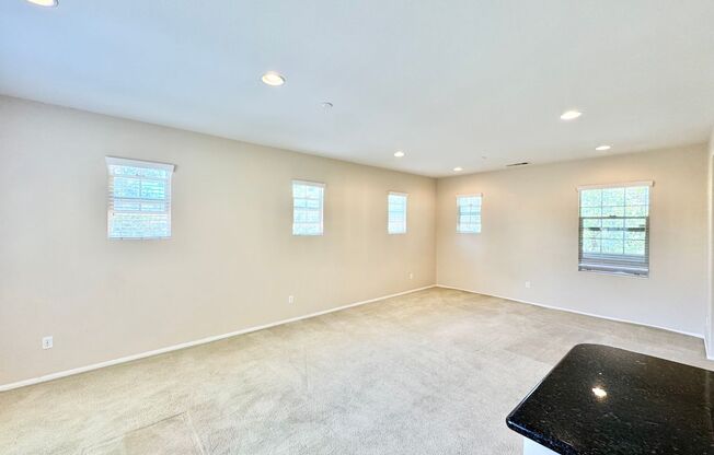 Beautiful 1Bd/1.5Ba Available In Irvine