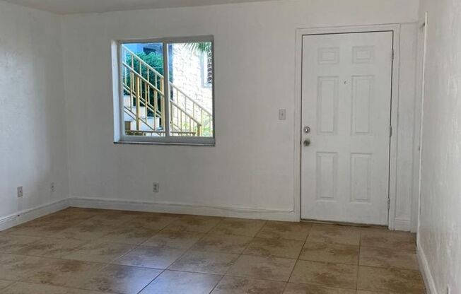 224 SW 4 Ave