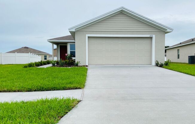 WINTER HAVEN - LAKES AT LUCERNE PARK - BRAND NEW 3BR/2BA HOME