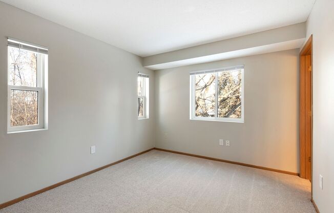 3 beds, 2 baths, 1,200 sqft, $2,195, Unit 14254A