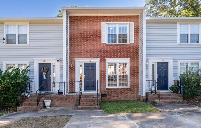 Charming Townhome near Downtown Durham with 2 Beds/1.5 Baths