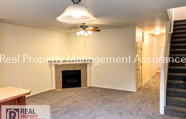 Spacious 3-Bedroom Beaverton Home with Gas Fireplace, Fenced Yard & Garage