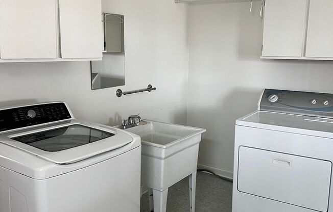 3 beds, 1 bath, $1,495