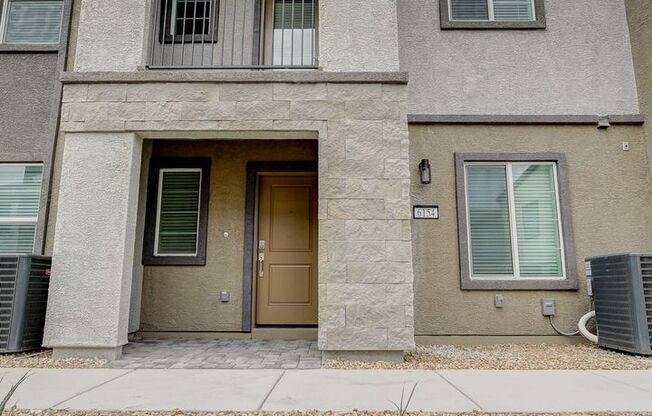 Beautiful NEW townhome in SW Las Vegas, 2 car garage!