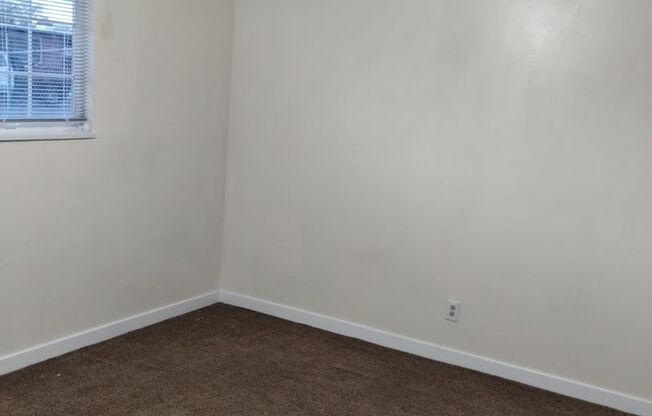 4 beds, 2 baths, $2,549