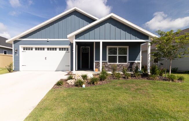 Gorgeous 3 BD / 2 BA New Construction in Grand Oaks at Tower