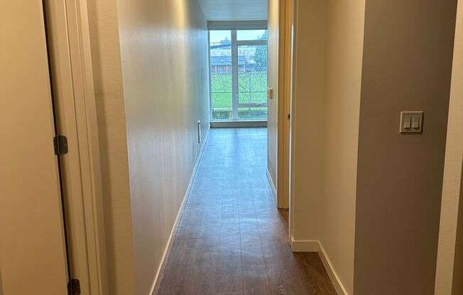 1 bed, 1 bath, 600 sqft, $1,595, Unit 206-MFTE