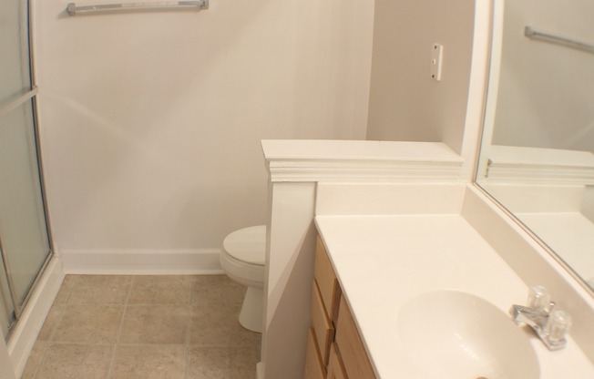 3 beds, 2 baths, 1,254 sqft, $1,799, Unit 4-4201