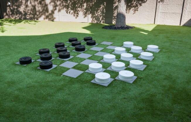 large outdoor checkers