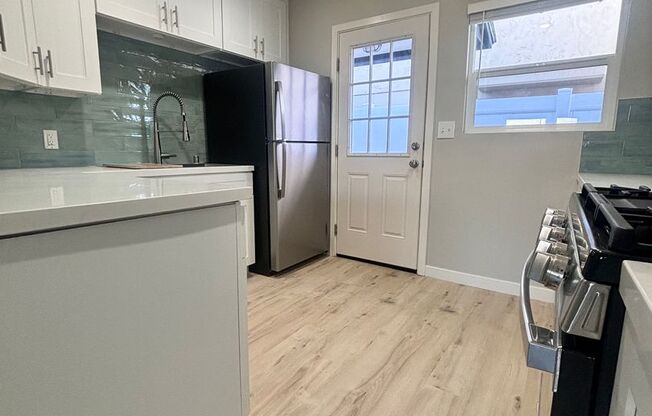 1 bed, 1 bath, 550 sqft, $3,095, Unit 10