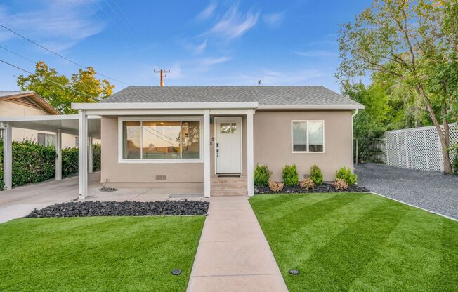 Recently remodeled 3 bedroom home!