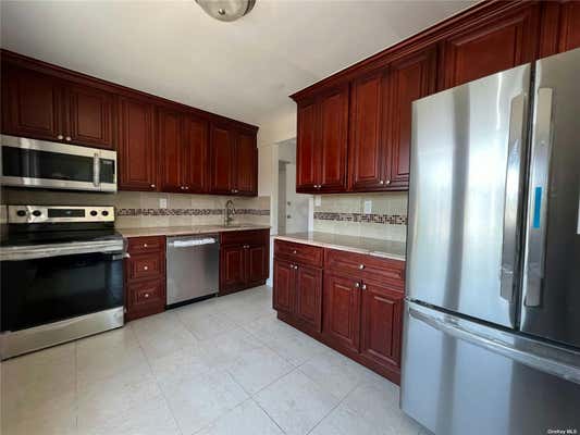 3 beds, 2 baths, 1,166 sqft, $3,000, Unit # FLOOR