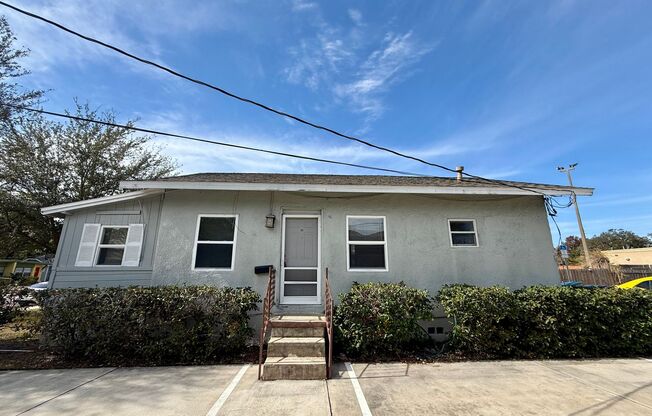 Cute 2/1 Home by Downtown!