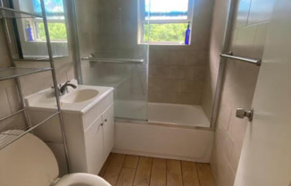 210 W 251 ST