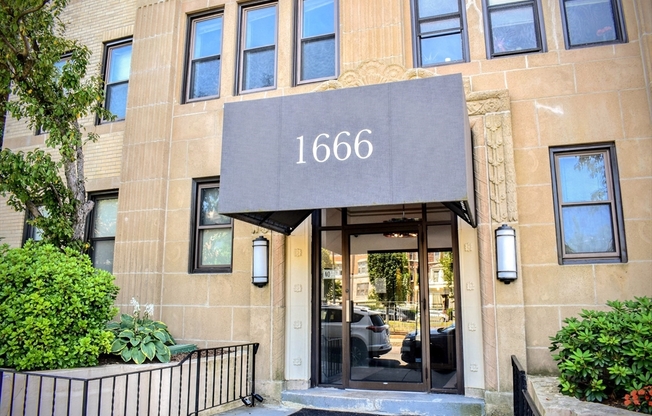 1666 Commonwealth Ave