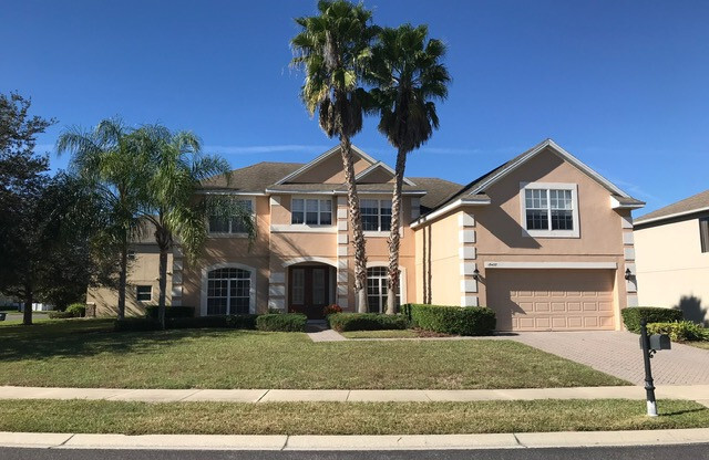 Nice 4 Bed/4 Bath Home in Gated Community of Winter Garden