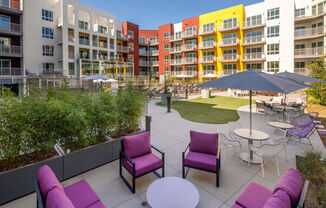 Studio, 1 bath, 457 sqft, $2,360, Unit 440