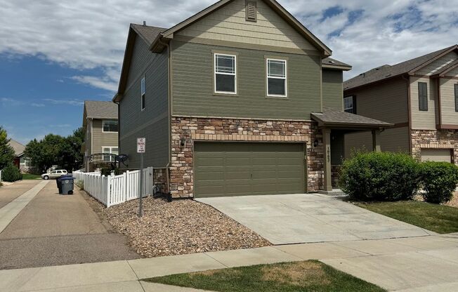 Stunning 4BD/3BA Home in North Longmont - Available Now!