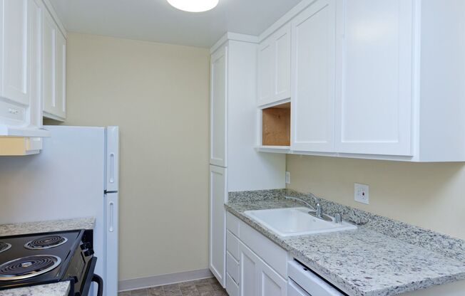 1 bed, 1 bath, 600 sqft, $1,825, Unit 308