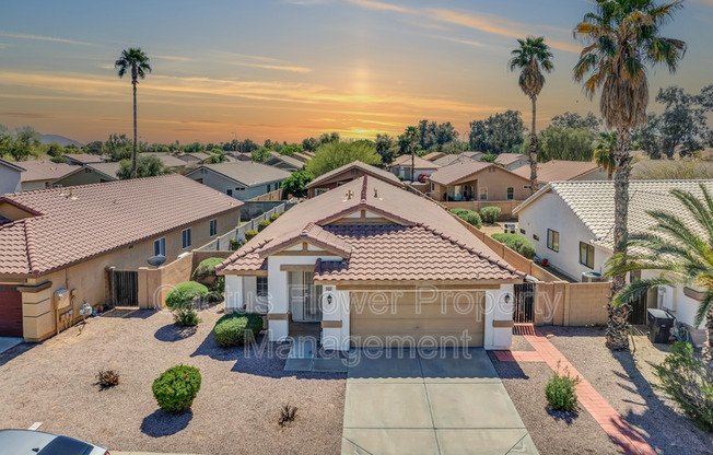 2401 E DERRINGER WAY