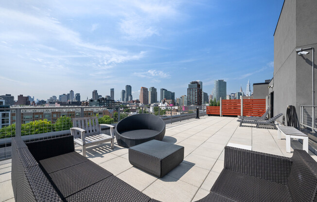 Studio, 1 bath, 632 sqft, $3,500, Unit 4H